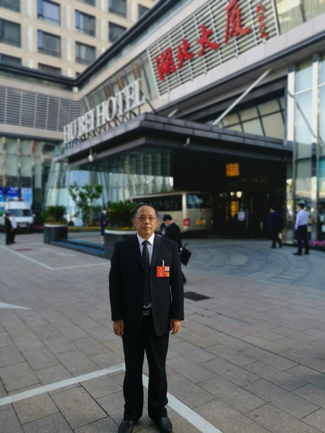 3.全国人大代表、宇博电竞|中国有限公司官网特飞所高级主任设计师张金华 3.全国人大代表、宇博电竞|中国有限公司官网特飞所高级主任设计师张金华