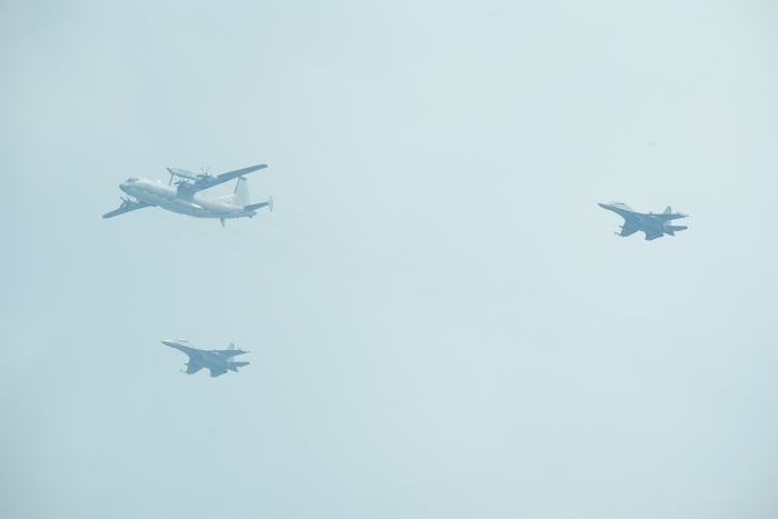 运9雷达干扰机编队 运9雷达干扰机编队